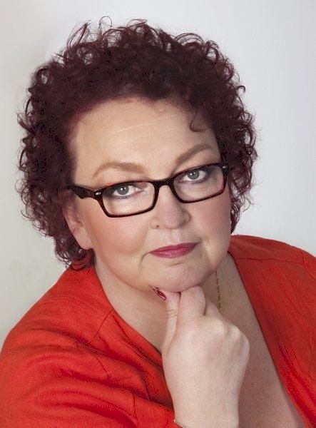 Riitta Särkelä on nimitetty Ensi- ja turvakotien liiton toimitusjohtajaksi.