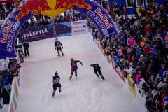 Maaliintulo
Amanda Trunzo of the United States, Maxie Plante of Canada, Marjut Klemola of Finland and Myriam Trepanier of Canada compete during the finals of women at the fifth stage of the ATSX Ice Cross Downhill World Championship at the Red Bull Crashed Ice in Jyvaskyla, Finland on February 2, 2019.
Photocredit: Red Bull Content Pool / Samo Vidic