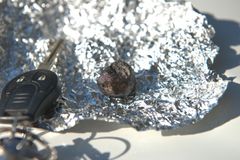 Ensimmäinen Botswanasta löytynyt meteoriitti. Kuva: Sanni Turunen