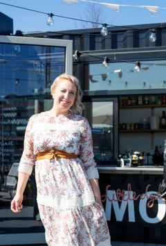 Konttiravintola Mortonin yrittäjä Jarna Kaplas. Kuva: Anne Kalliola