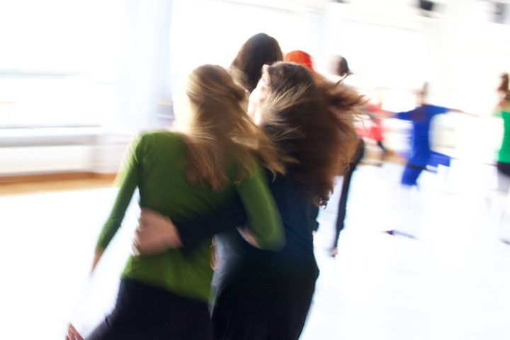 Tanssi-liiketerapeutit liikkeessä
