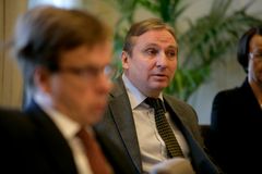 Leo Houtsanen, vd för Aloitusrahasto Vera. Bilder: Jakke Nikkarinen. Bilderna kan användas fritt. Då bilderna publiceras ber vi er nämna källan:
fotografens namn samt STT Info Kuva Bilderna är tryckfärdiga. Ifall bilden på grund av sin storlek inte öppna