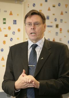 Risto Keskiruokanen.
Kuvaaja: Ilkka Hietala/STT Info Kuva. Kuvat ovat vapaasti käytettävissä. Kuvia julkaistaessa pyydämme mainitsemaan lähteen: kuvaajan nimi ja STT Info Kuva.
Kuvat ovat painokelpoisia. Jos kuva ei suuren koonsa vuoksi avaudu, tallen