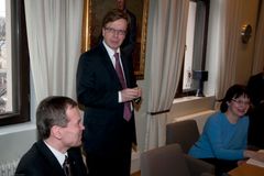 Uudet Finnveran suhdannetuotteet pyritään ottamaan käyttöön kevään aikana sanoo varatoimitusjohtaja Veijo Ojala. Kuva: Petri Asikainen/STT Info Kuva. Kuvat ovat vapaasti käytettävissä. Kuvia julkaistaessa pyydämme mainitsemaan lähteen: kuvaajan nimi ja ST