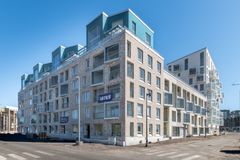 Saaristolaivastonkatu 20 kuvattuna ulkopuolelta.