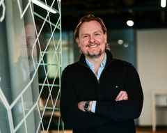 Monivaluuttaratkaisu Shopify-alustalla on oleellinen askel verkkokauppiaiden laajenemisen tukena ja asiakkaiden saavutettavuuden näkökulmasta, sanoo Senior Partner Manager Sami Vornamo Svealta.