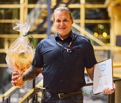 Liikuntapaikkamestari Mikko Tanskanen Joensuun kaupungilta.