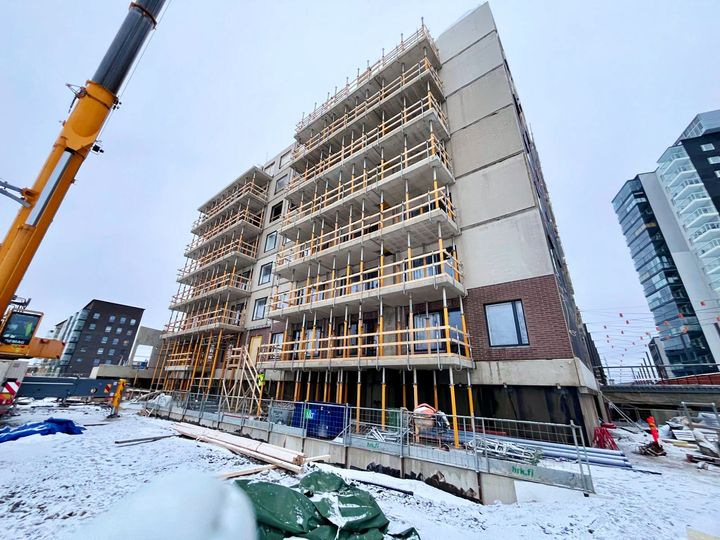 Asukkaat pääsevät muuttamaan Setlementtiasuntojen yhteisölliseen taloon loppuvuodesta.