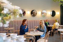 A new café has opened on the third floor of the Ateneum Art Museum.