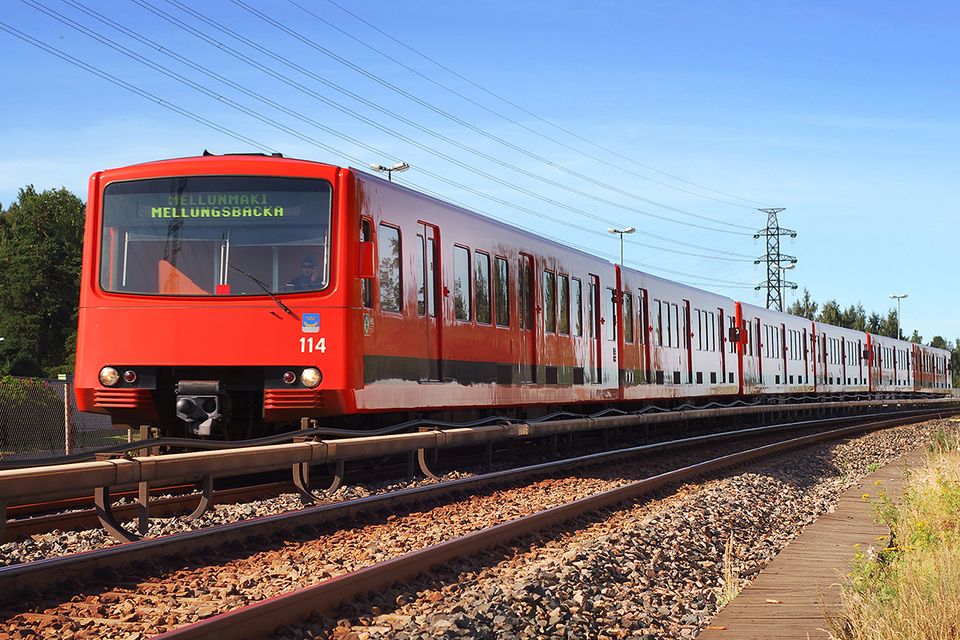 uusi-m400-metrojunasarja-korvaa-vanhat-metrojunat-hankesuunnitelma