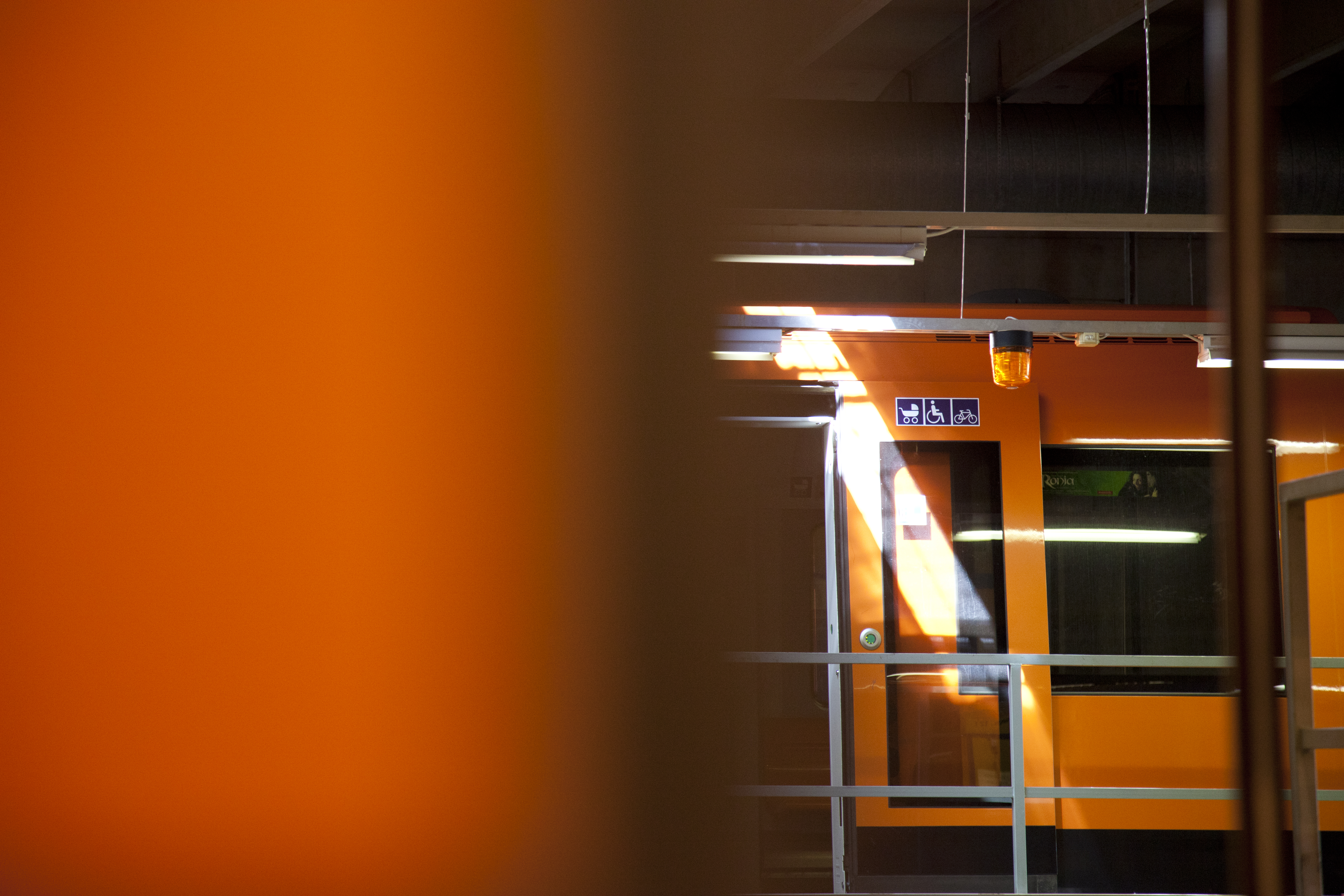 Helsingin uuden metrosarjan hankinnassa mukana kaksi toimittajaa