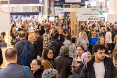 Messukeskuksen käytävillä kuhisi, kun opetus- ja kasvatusalan ammattilaiset kokoontuivat edelliseen Educa-tapahtumaan tammikuussa 2025.