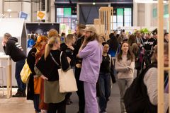 Educan kaksipäiväisessä ohjelmassa korostuvat eritoten yhdenvertaisuuden ja moninaisuuden tukemisen, hyvinvoinnin parantamisen, yhteisön vastuun sekä vaikuttavan pedagogiikan teemat