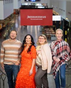 Paulus Arajuuri, Ellen Jokikunnas, Malla Tapio, Christoffer Strandbrg