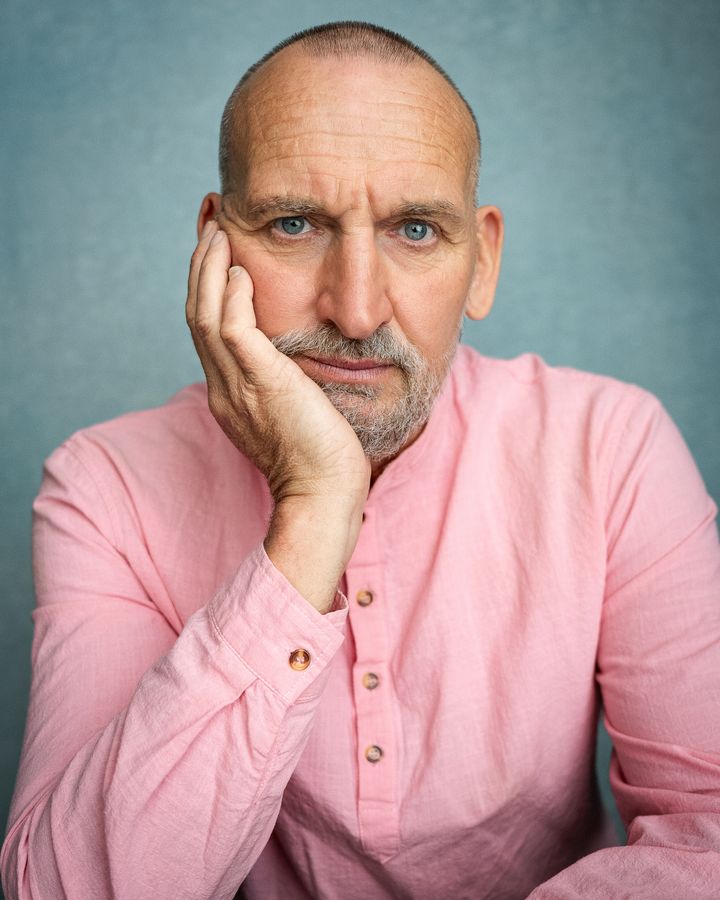 Maailman pisimpään jatkuneen scifi-sarjan Doctor Who:n yhdeksäntenä Tohtorina tunnettu näyttelijä Christopher Eccleston saapuu vieraaksi Arctic Lights Comic Coniin toukokuussa.