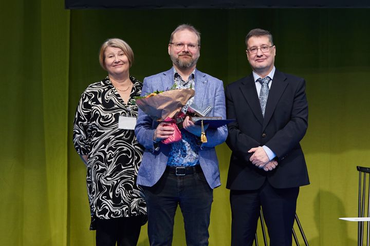 Solar Foods Oyj palkittiin Suomalaisten Kemistien Seuran Kiertotalousinnovaatiopalkinnolla.