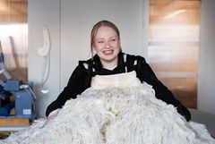 Själva bandet designas varje år av årets unga designer. Mielibandet 2026 har designats av Enni Lähderinne.