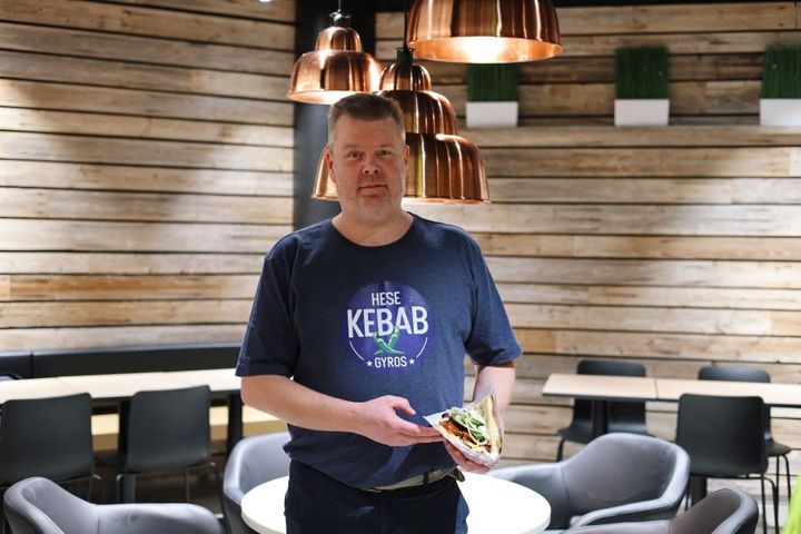 Döner Hesekebab ja Gyroksen kehityspäällikkö Tatu Alho.