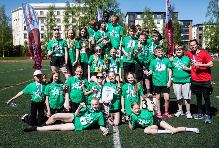 Hese-kisoissa kultaa voitti Tesoman koulu 6A Tampereelta.