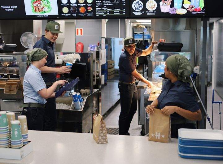 Hesburgerin kesärekrytointi keräsi tänä vuonna ennätysmäärän hakemuksia: ketju sai yhteensä 26 829 kesätyöhakemusta.