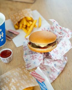Hesburger tuo valikoimaan uudet Miniateriat.