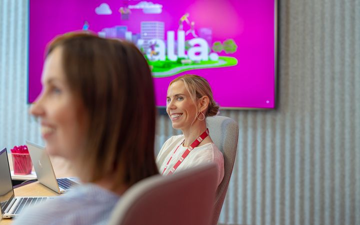 Vuosi 2024 oli DNA:lle menestyksekäs monella mittarilla.