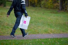 DNA:n syyskuun 2025 myydyimmät puhelimet, älykellot ja tietokoneet