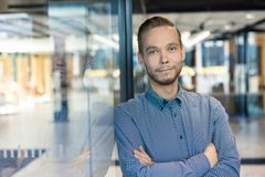 Jesse Kieksi, osastopäällikkö, laitemyynti, DNA