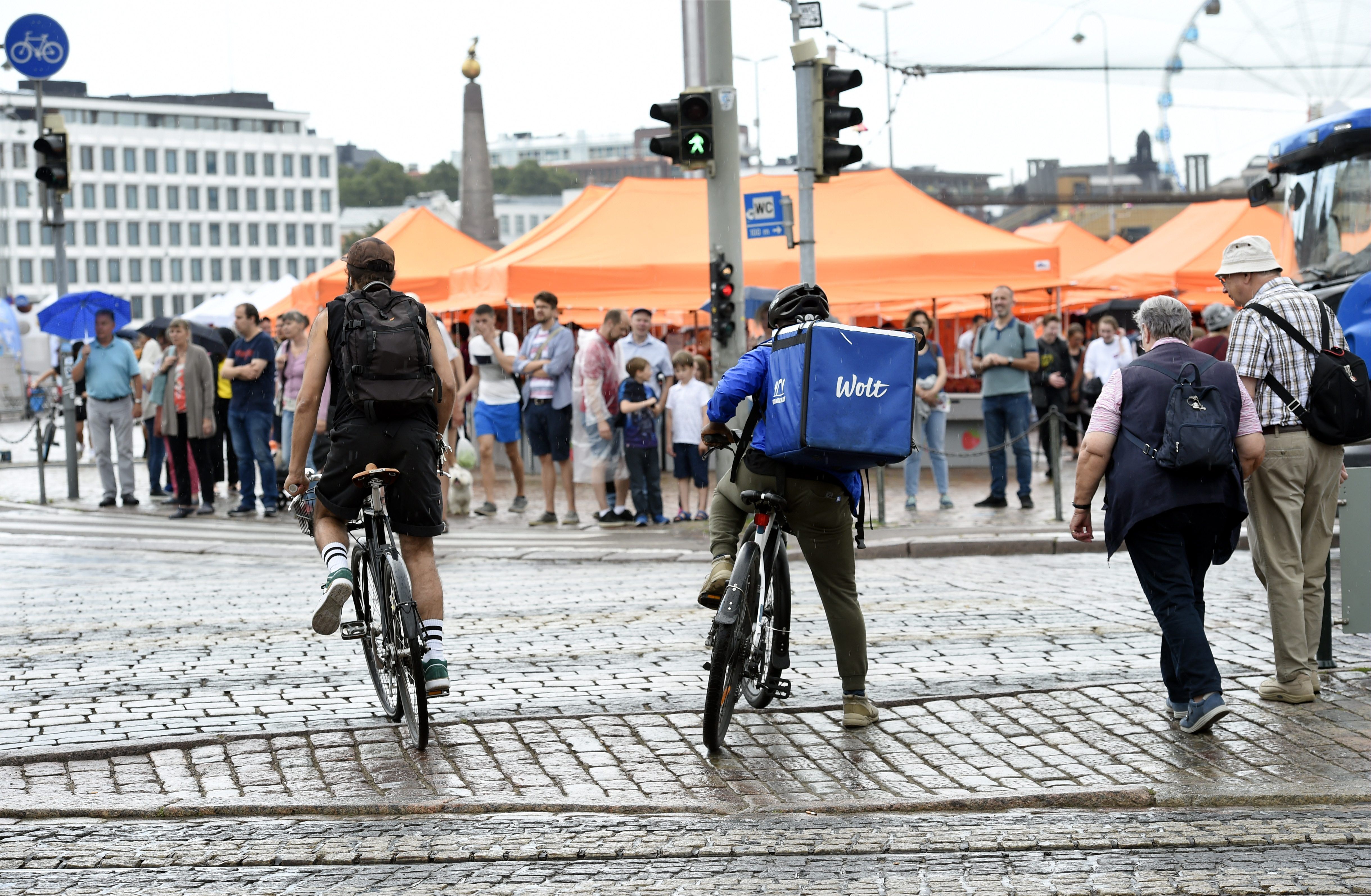 Alustatyödirektiivin valmistelu etenee eriävien mielipiteiden saattelemana