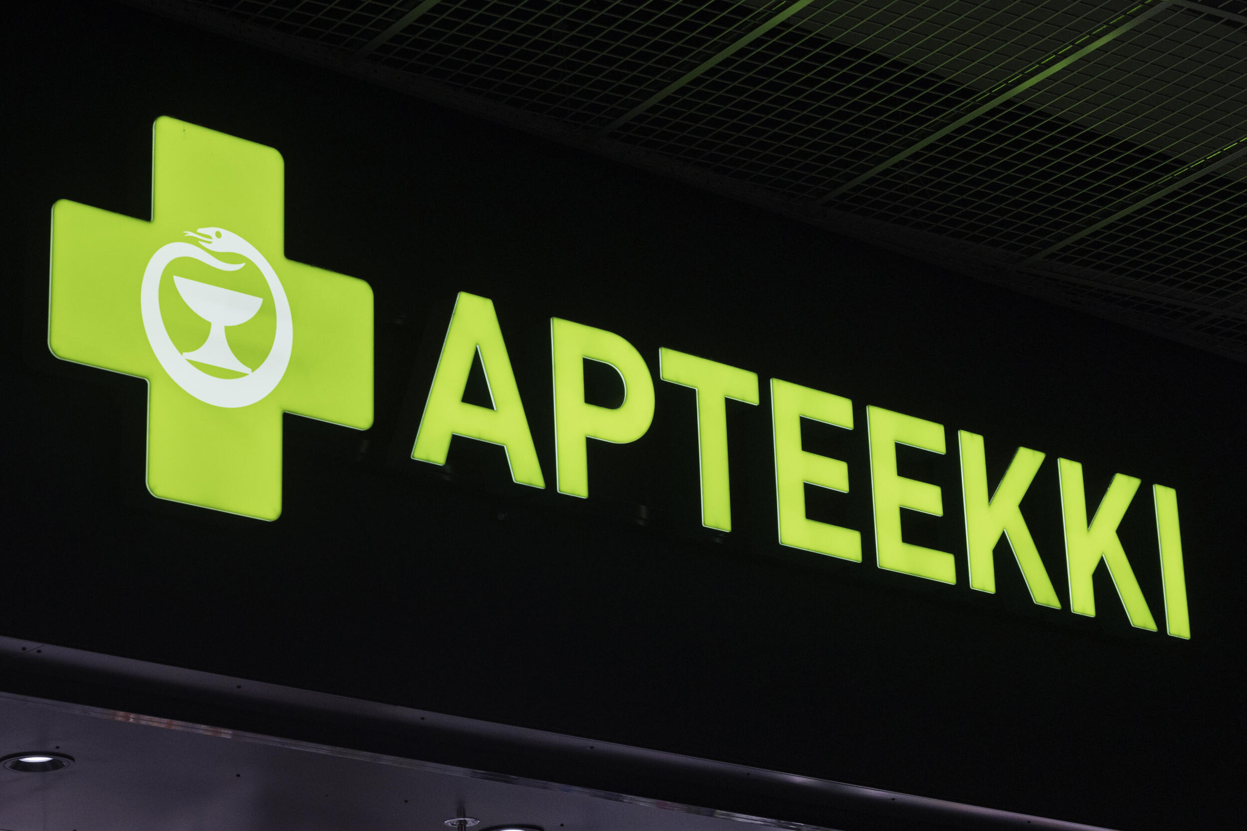 Apteekkiuudistus rapauttaa apteekkiverkostoa