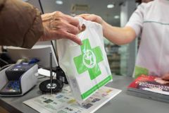 Fimean arvion mukaan 117 apteekkia on vaarassa muuttua kannattamattomaksi.