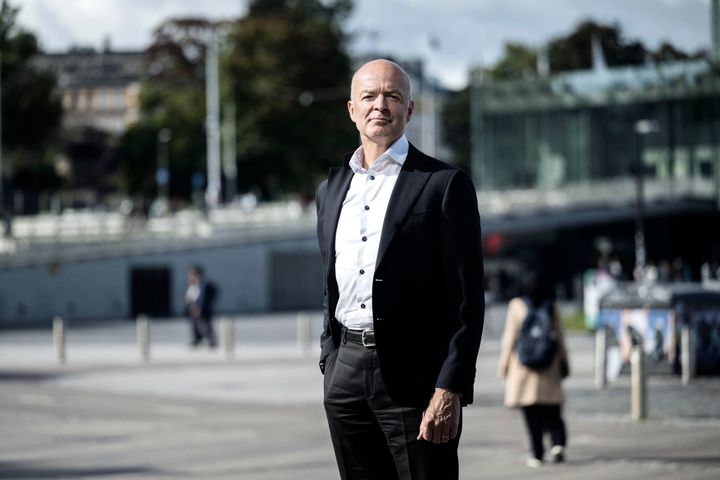 Selvityksen on laatinut varatuomari Antti Neimala, joka on muun muassa työ- ja elinkeinoministeriön entinen osastopäällikkö sekä Kilpailu- ja kuluttajaviraston entinen ylijohtaja.