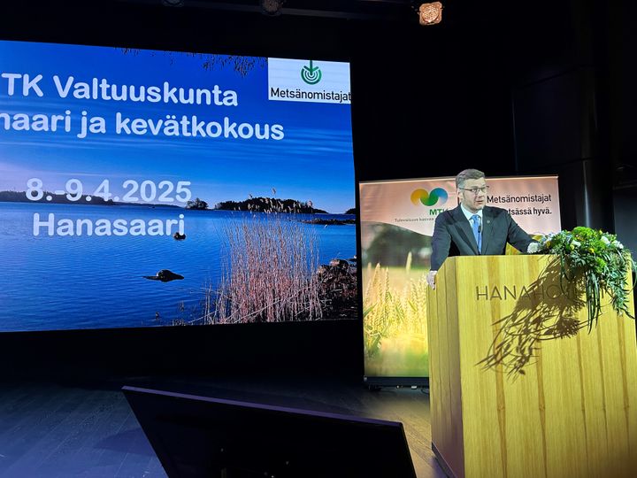 Eerikki Viljanen MTK:n valtuuskunnassa 9.4.