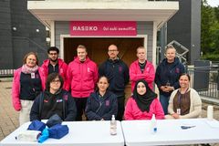Rasekon aikuiskoulutuksen lähihoitajaopiskelijoita.