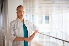 Medicine doktor, läkare under specialistutbildning i neurokirurgi Anni Pohjola