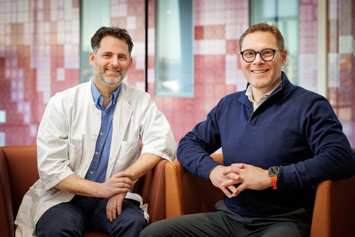 Thomas Ibounig, Doctoral Researcher, Specialist in Orthopedics and Traumatology, and Professor Teppo Järvinen from the University of Helsinki emphasize that changes in shoulder MRI scans are normal findings related to aging, which seldom explain shoulder symptoms.