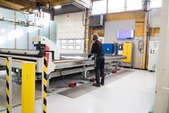 Pihla Groupin Haapajärven tehtaalla työturvallisuus on osa arjen tekemistä ja päivittäistä johtamista.