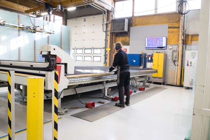 Pihla Groupin Haapajärven tehtaalla työturvallisuus on osa arjen tekemistä ja päivittäistä johtamista.