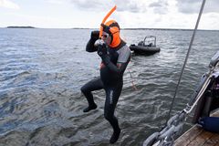 Patrik Kvikant, välipaussi matkalla Tallinnasta Helsinkiin. Kuva: Julius Jansson