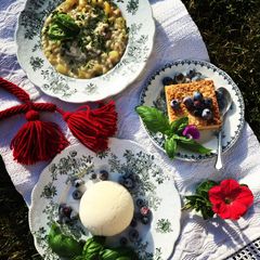 Peipsin 175 kilometriä pitkä ruokakatutapahtuma tarjoaa nimensä mukaisesti pop-up -ravintoloita ja paikallisia herkkuja Vasknarvasta Saaboldaan.