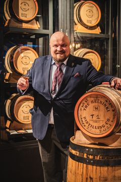 The Helsinki Distilling Companyn toimitusjohtaja ja Master Distiller Mikko Mykkänen esitteli Nilsiässä Suomen ensimmäisen luomuviskin, joka on tislattu Tahkon tislaamossa Kuopiossa. Tahko Single Malt ohramallasviskin valmistukseen on käytetty ainoastaan kotimaista luomuohramallasta, pohjavettä ja hiivaa.