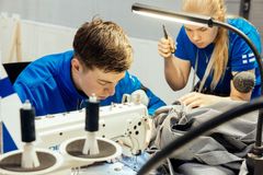 EuroSkills Herning 2025 Fashion Design & Technology Inka Nurminen & Elja Saraluoto. Kuva: Lisbeth Holten / WorldSkills Europe