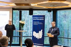 Riihimäen-Hyvinkään kauppakamarin Vuoden johtaja 2025 huomionosoitus jaettiin syyskokouksessa 05.12.2025 Jarmo Laukkaselle.