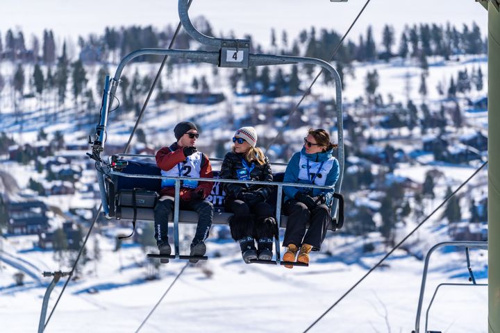 Tahko Ski Lift Pitch -tapahtuman startup-kilpailussa parhaiten alkukarsintavaiheessa pitchanneet 20 yritystä pääsevät vakuuttamaan sijoittajat omasta liikeideastaan Tahkovuoren huipulle kuljettavassa hiihtohississä.