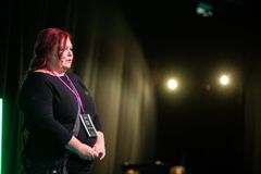 Inosence Polyolin tehdaspäällikkö Ronja Ryyppö.