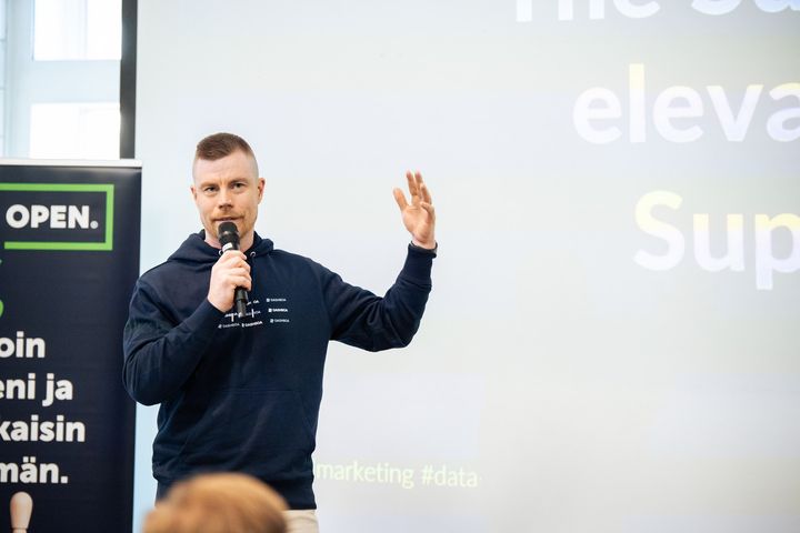 Dashboa, Tuomas Laitinen