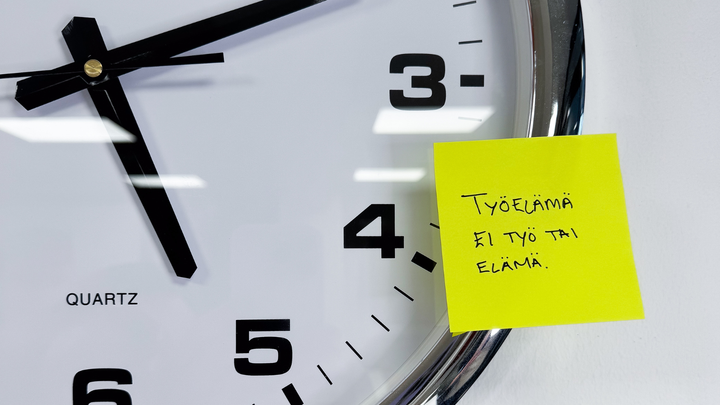 YKA haluaa, että tulevalla eduskuntakaudella siirrytään kohti ihmisen kokoista työelämää.