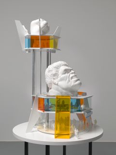 Simon Fujiwara, It's a Small World (Memorial) (2021). Kuva: Jörg von Bruchhausen
