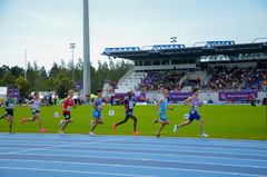 Juoksijoita radalla kilpailemassa Espoon Leppävaaran stadionilla alle 23-vuotiaiden EM-kilpailuissa kesällä.