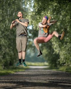Kesäkonserttien sarjan päättää 9. heinäkuuta Pentti Punkin Syntymäpäivät -duo.